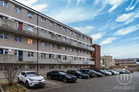 3 bedroom apartment for sale, Granville Road, London NW2