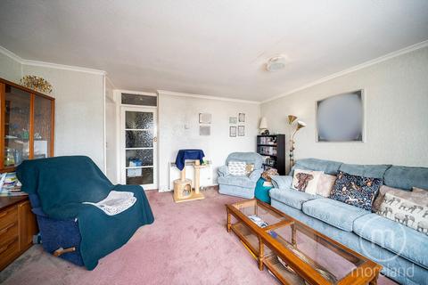 3 bedroom apartment for sale, Granville Road, London NW2