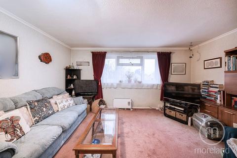 3 bedroom apartment for sale, Granville Road, London NW2