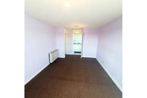 1 bedroom flat for sale, Manston Road, Ramsgate CT12