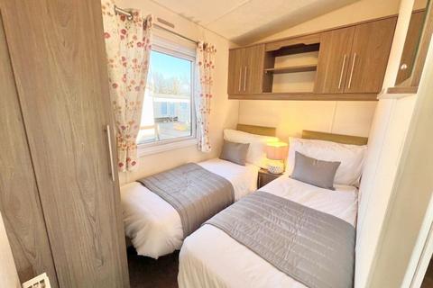 2 bedroom static caravan for sale, Oaklands Holiday Park