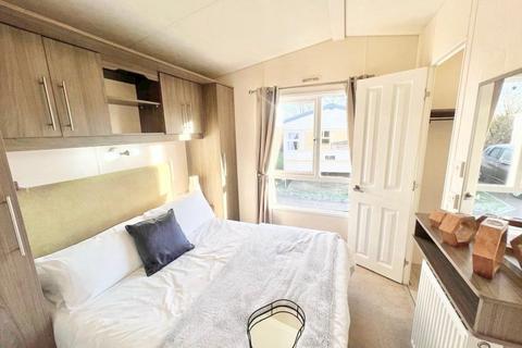 2 bedroom static caravan for sale, Oaklands Holiday Park