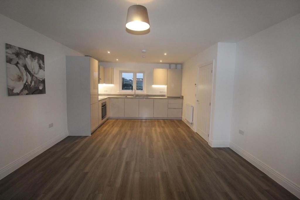 Kitchen + Lounge.JPG