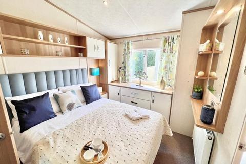 2 bedroom static caravan for sale, Oaklands Holiday Park