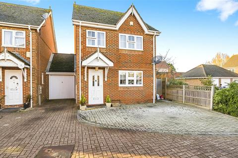 3 bedroom detached house for sale, Selwyn Close, Windsor, Berkshire