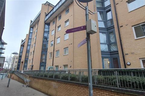 2 bedroom apartment for sale, Berberis House, Feltham