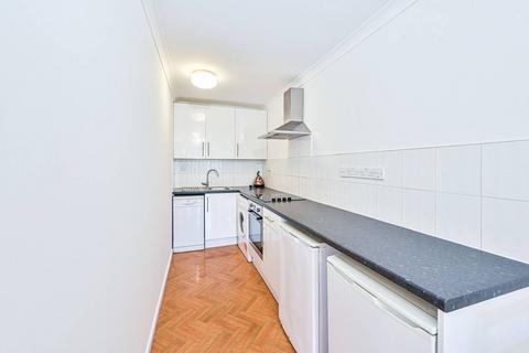 1 bedroom flat to rent, Holden Avenue, Woodside Park, London, N12