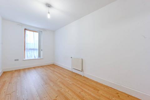 2 bedroom flat to rent, Chargeable Lane, Plaistow, London, E13