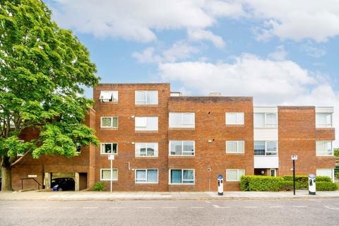 1 bedroom flat to rent, Victoria Villas, Richmond TW9