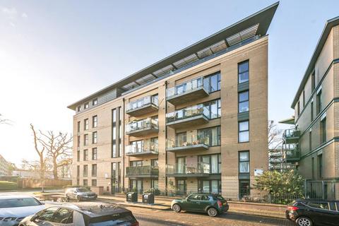 2 bedroom flat for sale, Dragmore Street, Clapham