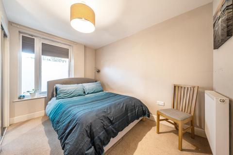 Flat 1, 1 Dragmore Street, London, SW4 8DW
