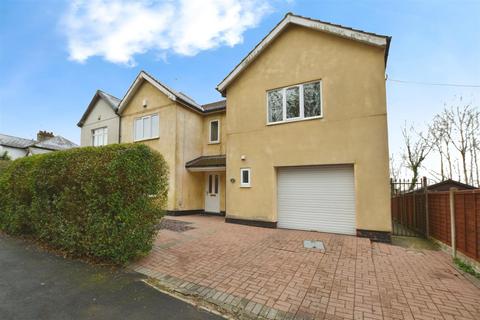 4 bedroom semi-detached house for sale, Brumby Wood Lane, Scunthorpe