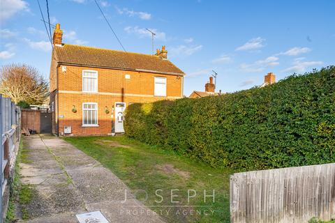 3 bedroom semi-detached house for sale, Henniker Road, Ipswich, IP1