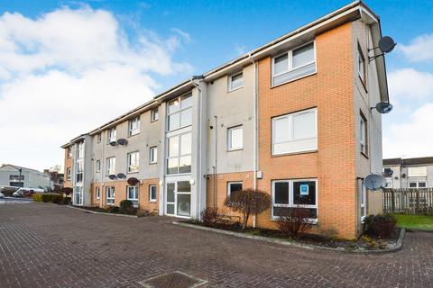 2 bedroom ground floor flat for sale, 8 Alexandra Gardens, Kilwinning, KA13 7GA