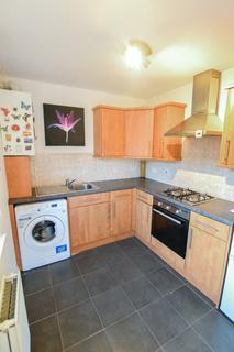 2 bedroom ground floor flat for sale, 8 Alexandra Gardens, Kilwinning, KA13 7GA