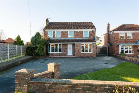 4 bedroom detached house for sale, York Road, Haxby, York