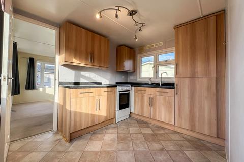 1 bedroom park home for sale, Fayre Oaks Park, Kings Acre, Hereford