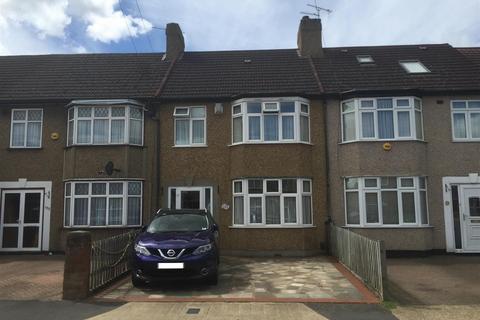 3 bedroom terraced house to rent, Grosvenor Crescent, Hillingdon, Middlesex, UB10 9EX