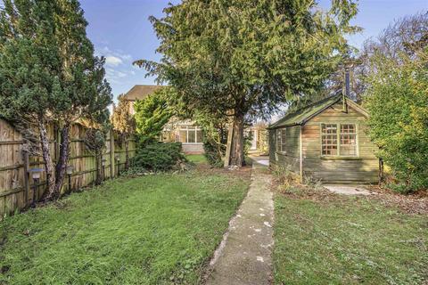 3 bedroom semi-detached house for sale, Buckingham Road, Bicester