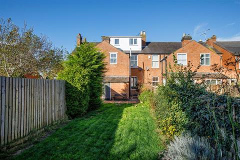 4 bedroom terraced house for sale, Heathcote Road, Leamington Spa CV31