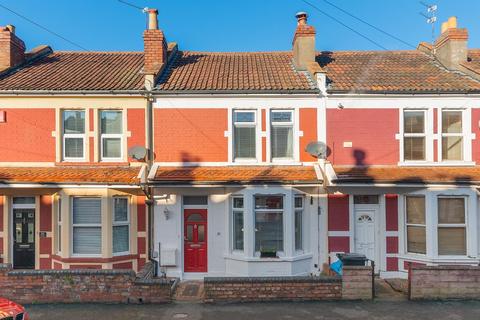 3 bedroom terraced house for sale, Sandholme Road, Brislington