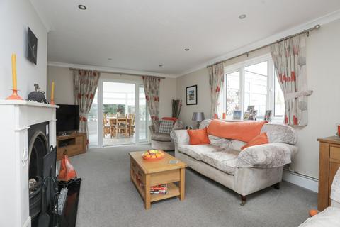 5 bedroom detached house for sale, The Paddocks, Broadstairs, CT10