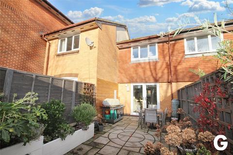 17 Charing Close, Ringwood, BH24 1FA