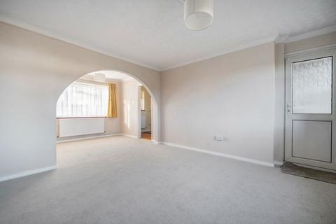 2 bedroom maisonette for sale, Portsmouth Walk, Basingstoke, RG22 6HE