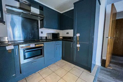 2 bedroom apartment for sale, Taylorson Street South, Salford, Greater Manchester, M5 3FN