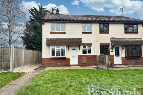 1 bedroom semi-detached house for sale, Fontwell Park Gardens, Hornchurch, RM12