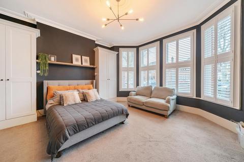 Ground Floor Flat, 52 Inchmery Road, London, SE6 2NE