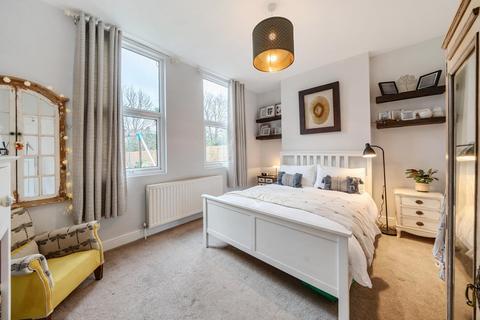 Ground Floor Flat, 52 Inchmery Road, London, SE6 2NE