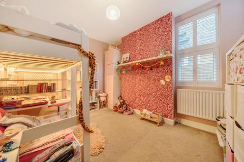 Ground Floor Flat, 52 Inchmery Road, London, SE6 2NE