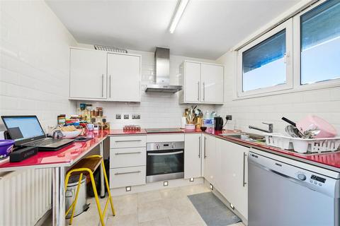 2 bedroom flat for sale, Glanville Road, Brixton SW2