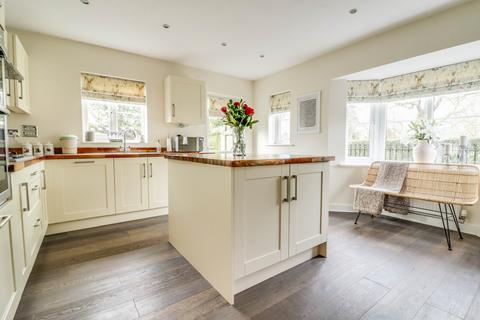 39 Foundry Way, Rayne, Braintree, CM77 6AE