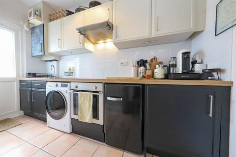 1 bedroom apartment to rent, Montgomery Street, Hove