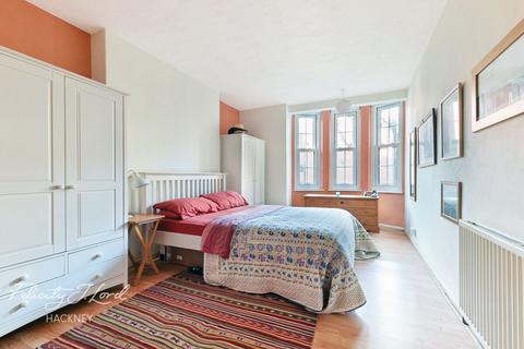 2 bedroom flat for sale, Valette Street, Hackney, E9