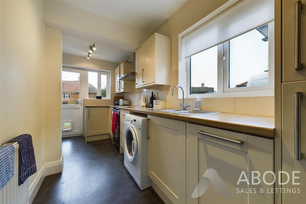 CAM03473 G0-PR0205-STILL021.jpg