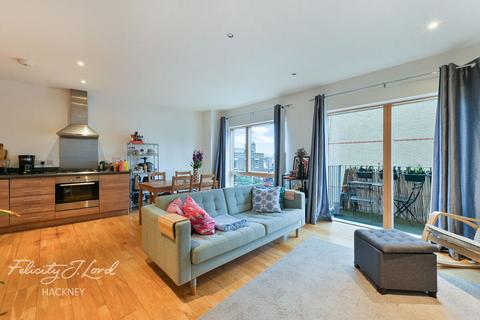 1 bedroom flat for sale, Dalston Lane, Hackney, E8