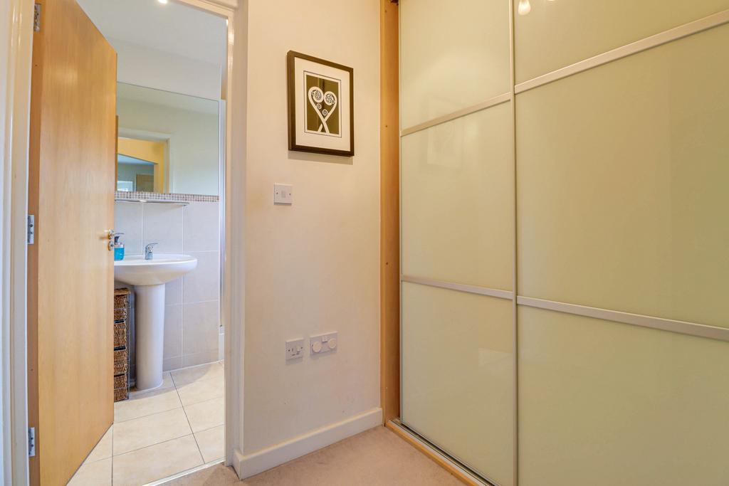 Ensuite
