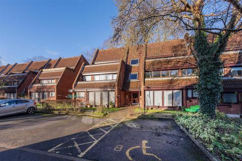 12 Bailey Close, Maidenhead, SL6 7YN