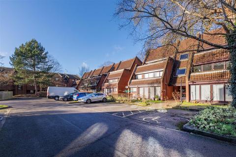 12 Bailey Close, Maidenhead, SL6 7YN