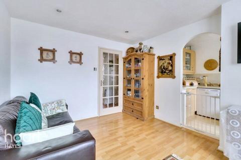 1 bedroom flat for sale, Dehavilland Close, NORTHOLT