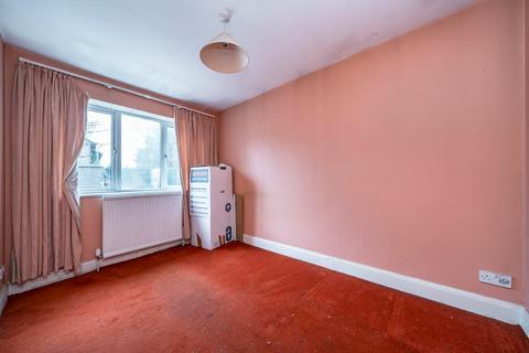 4 bedroom semi-detached house for sale, Bramhope Lane, Charlton, SE7