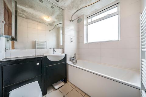 16 Bramhope Lane, London, SE7 7DY