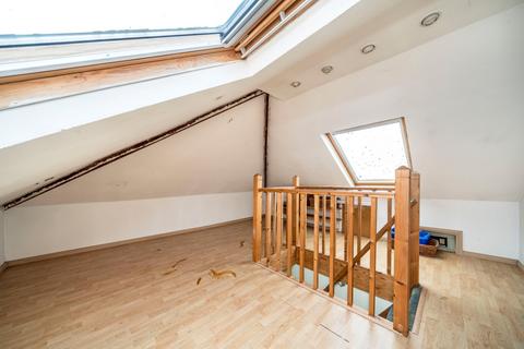 16 Bramhope Lane, London, SE7 7DY