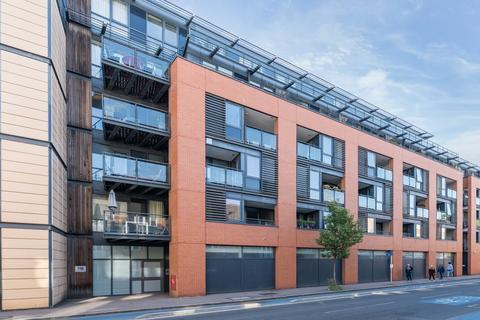 Southwark Bridge Road, Borough, London, SE1