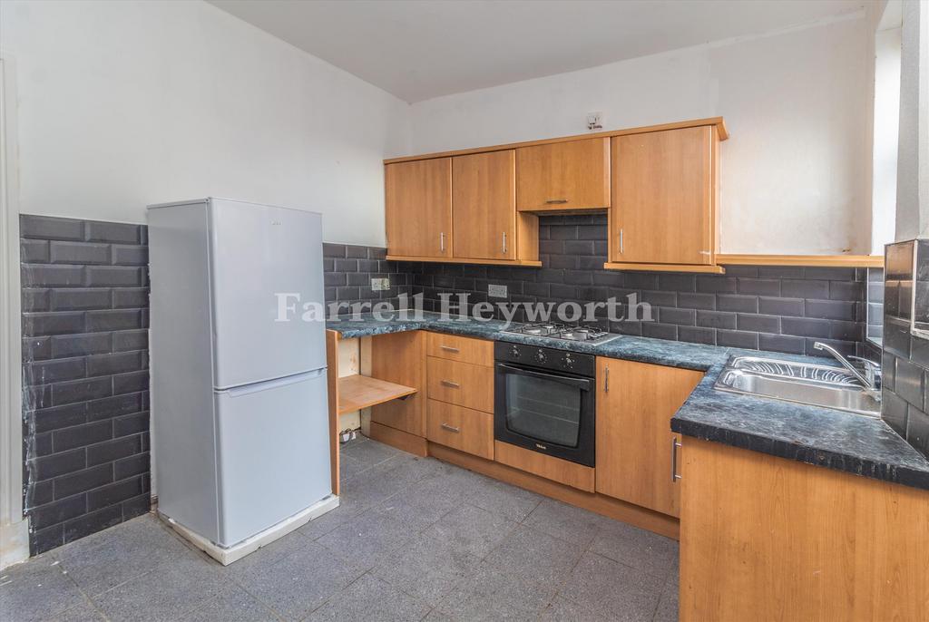 Kitchen image 2