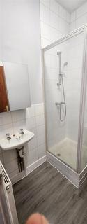 1 bedroom flat to rent, Avenue Road, London