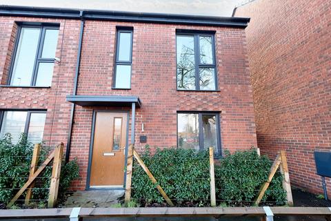 2 bedroom end of terrace house for sale, Liverpool Street, Salford, M5